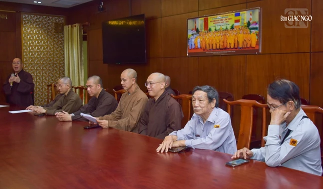 Buổi họp phân công nhiệm vụ đến các thành viên