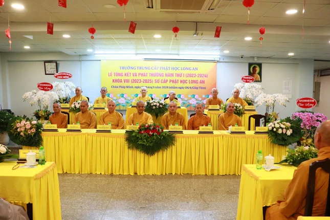 Chư tôn đức chứng minh, tham dự