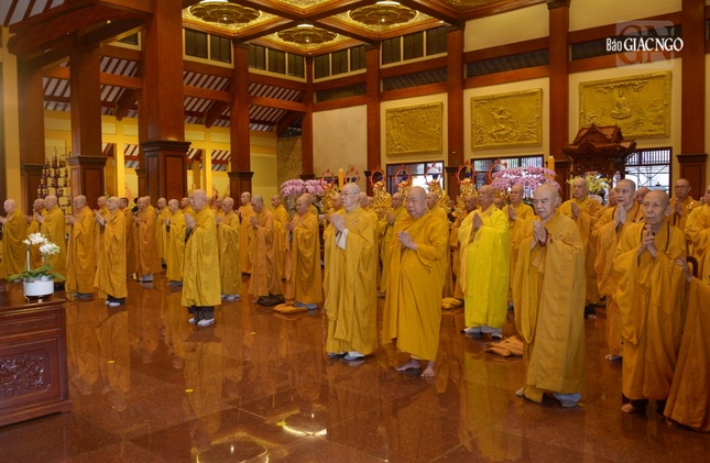 Chư Tăng thành viên Ban Trị sự GHPGVN TP.HCM, Thường trực các ban chuyên môn, Ban Trị sự TP.Thủ Đức và 21 quận, huyện tại Lễ tác pháp An cư kiết hạ Chư Tăng thành viên Ban Trị sự GHPGVN TP.HCM, Thường trực các ban chuyên môn, Ban Trị sự TP.Thủ Đức và 21 quận, huyện tại Lễ tác pháp An cư kiết hạ