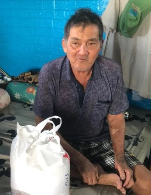 Ông Bực dưỡng bệnh tại nhà Ông Bực dưỡng bệnh tại nhà