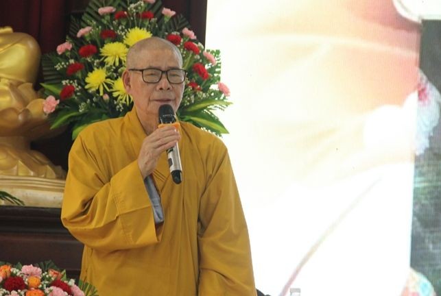 Hòa thượng Thích Châu Quang ban đạo từ