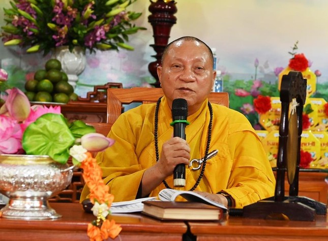 Hòa thượng Thích Gia Quang giảng về bộ kinh Trường A hàm