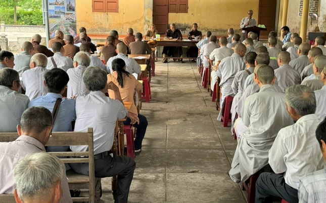 Quang cảnh buổi họp của Ban Trị sự Phật giáo huyện