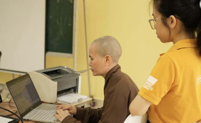 Triển khai thí điểm và đảm bảo triển khai Hệ thống Quản trị Dữ liệu Tăng Ni, Phật tử