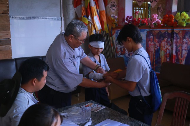 Học về sơ cấp cứu