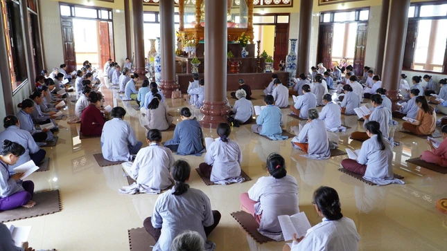 Đạo tràng tu học một ngày tại tịnh xá Ngọc Thiền Đạo tràng tu học một ngày tại tịnh xá Ngọc Thiền