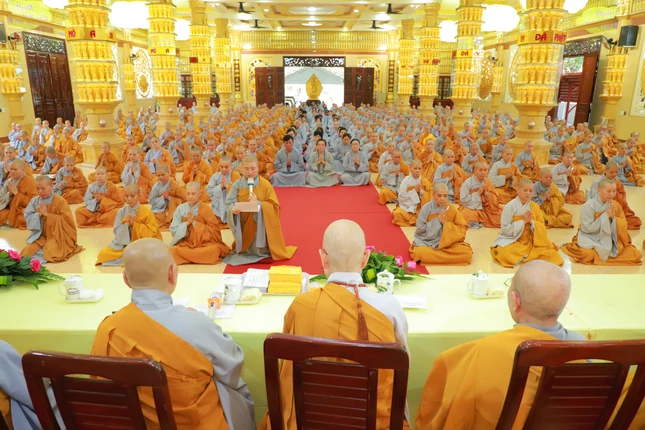 Chư hành giả Ni chùa Long Vân - tỉnh Đồng Nai