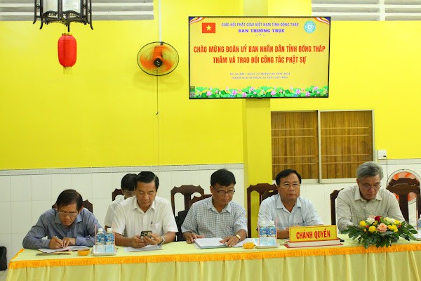 Đại diện các sở, phòng, ban tỉnh Đồng Tháp