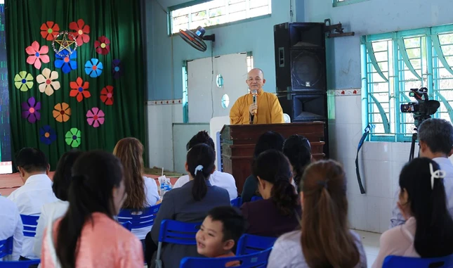 Hòa thượng Thích Minh Thiện đạo từ