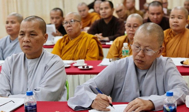 Chư Ni tham dự hội nghị Chư Ni tham dự hội nghị