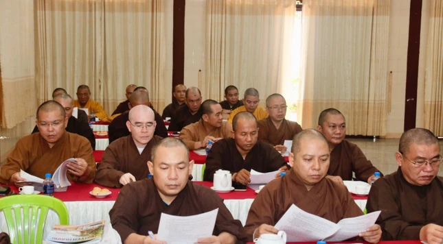 Chư Tăng tham dự