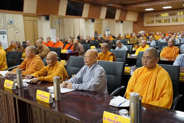 Tăng Ni tham gia khóa tập huấn