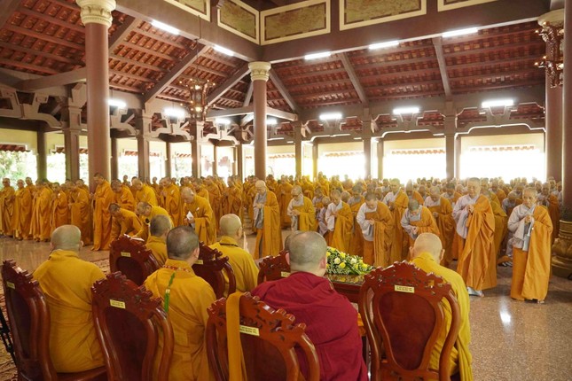 Thăm trường hạ thiền viện Thường Chiếu Thăm trường hạ thiền viện Thường Chiếu