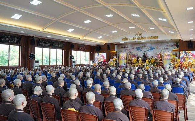 Quang cảnh buổi lễ Quang cảnh buổi lễ