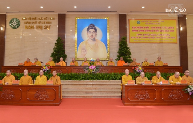 Chư tôn đức Ban Hoằng pháp T.Ư, Ban Kinh tế - Tài chính T.Ư tại Việt Nam Quốc Tự Chư tôn đức Ban Hoằng pháp T.Ư, Ban Kinh tế - Tài chính T.Ư tại Việt Nam Quốc Tự