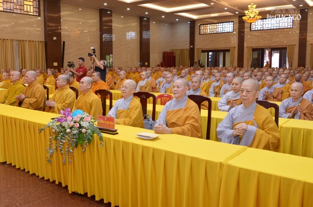 Mùa An cư kiết hạ năm nay TP.HCM có 7.127 vị Tăng Ni an cư Mùa An cư kiết hạ năm nay TP.HCM có 7.127 vị Tăng Ni an cư