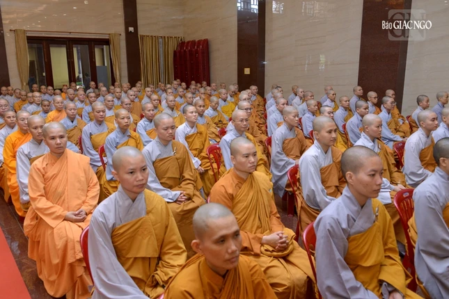 tại 49 trường hạ tập trung và 97 điểm an cư tại chỗ trên địa bàn TP.Thủ Đức, 21 quận huyện