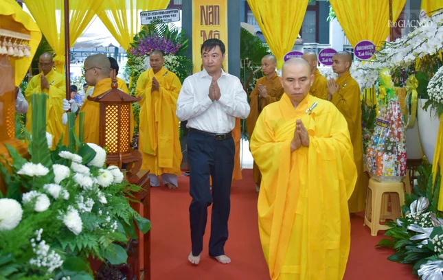 Ông Vũ Anh Tuấn, Vụ trưởng, Trưởng Cơ quan thường trực Ban Dân vận T.Ư tại TPHCM Ông Vũ Anh Tuấn, Vụ trưởng, Trưởng Cơ quan thường trực Ban Dân vận T.Ư tại TPHCM