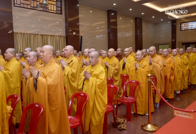 Chư tôn đức GHPGVN TP.HCM, TP.Thủ Đức, các quận huyện tham dự lễ tưởng niệm