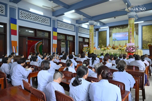 Lớp giáo lý Phật pháp căn bản do Ban Trị sự GHPGVN TP.Vũng Tàu chủ trương