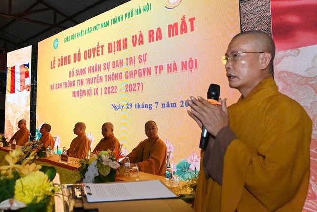 Thượng tọa Thích Đạo Phong thông qua quyết định chuẩn y bổ sung nhân sự