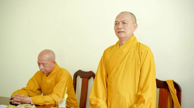 Thượng tọa Thích Phước Thành đúc kết buổi họp