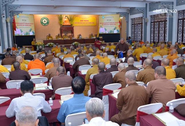 Đại biểu các Ban, Viện T.Ư, Ban Trị sự GHPGVN các tỉnh thành phía Nam tham dự hội nghị Đại biểu các Ban, Viện T.Ư, Ban Trị sự GHPGVN các tỉnh thành phía Nam tham dự hội nghị