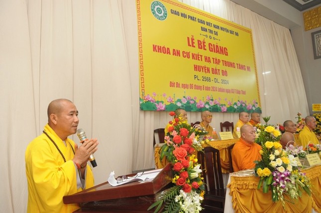 Thượng tọa Thích Thánh Biện phát biểu khai mạc