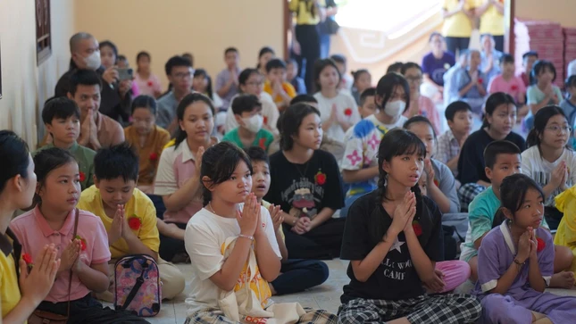 Các em tham dự Lễ Vu lan ý nghĩa "Người con hiếu thảo”