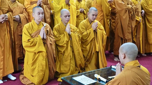 Chư hành giả Tăng tác pháp Tự tứ