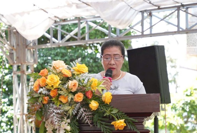 Phật tử Lâm Thị Doanh - pháp danh Nhuận Linh đã đọc cảm niệm Vu lan