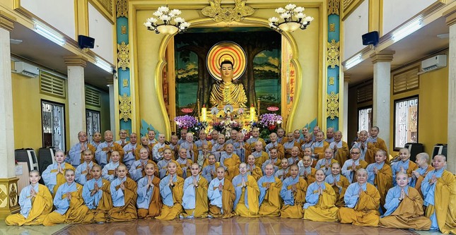 Trường hạ tổ đình Từ Nghiêm hoàn thành khóa An cư kiết hạ