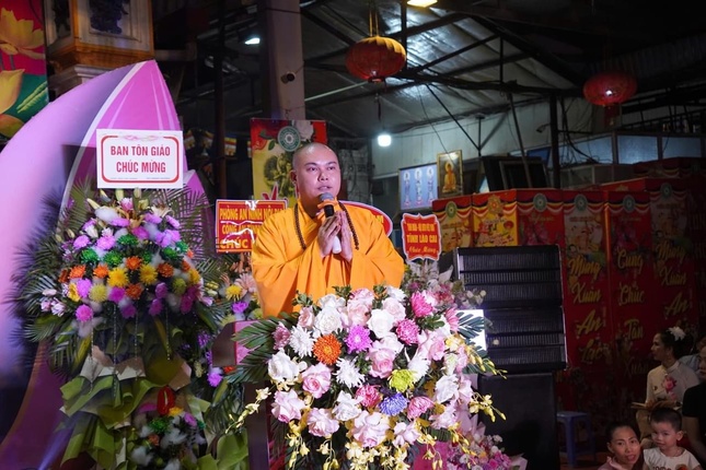 Đại đức Thích Chân Tín đọc cảm niệm Vu lan