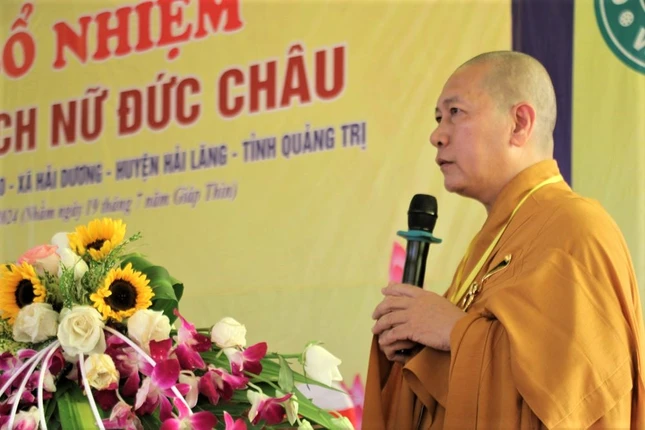 Đại đức Thích Từ Nguyện, Trưởng ban Tổ chức phát biểu tại buổi lễ