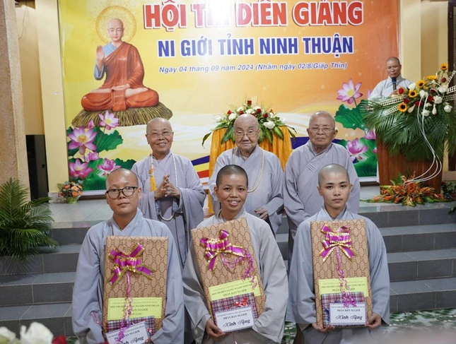 3 thí sinh được tuyển chọn dự Hội thi diễn giảng do Phân ban Ni giới T.Ư tổ chức