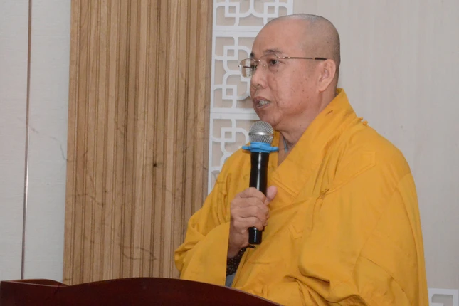 Thượng tọa Thích Giác Nghi, Trưởng ban Trị sự GHPGVN tỉnh chủ trì buổi họp Thượng tọa Thích Giác Nghi, Trưởng ban Trị sự GHPGVN tỉnh chủ trì buổi họp