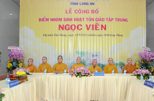 Chư tôn đức chứng minh, tham dự