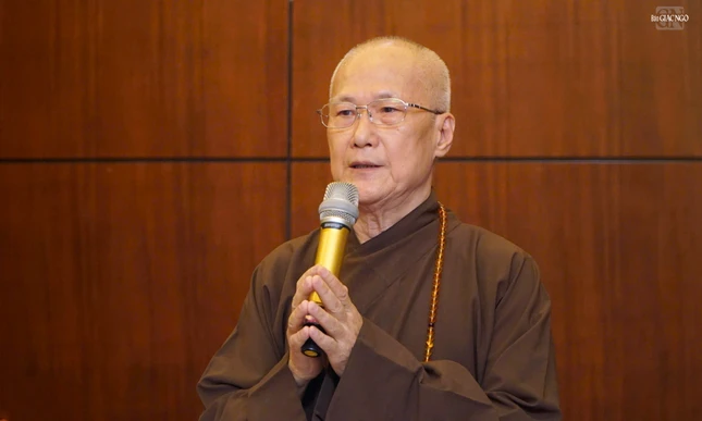 Hòa thượng Thích Chơn Không, Trưởng ban Tổ chức Hội thi phát biểu khai mạc buổi họp