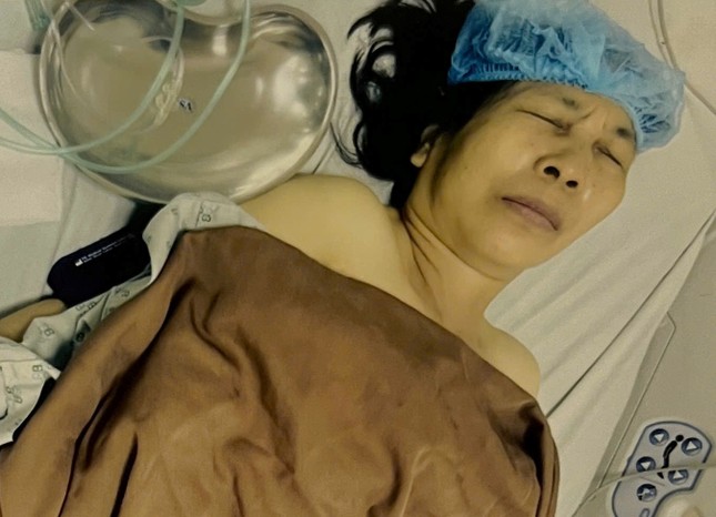 Bà Vũ Thị Lụa mắc căn bệnh ung thư cổ tử cung Bà Vũ Thị Lụa mắc căn bệnh ung thư cổ tử cung