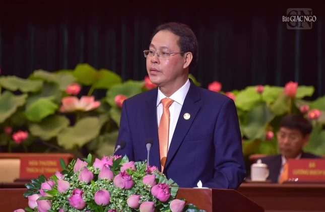 Ông Nguyễn Thành Trung trình báo cáo nhiệm kỳ 2019-2024 của Ủy ban MTTQVN TP.HCM Ông Nguyễn Thành Trung trình báo cáo nhiệm kỳ 2019-2024 của Ủy ban MTTQVN TP.HCM