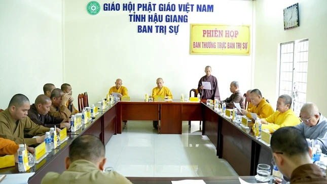 Quang cảnh buổi họp Quang cảnh buổi họp