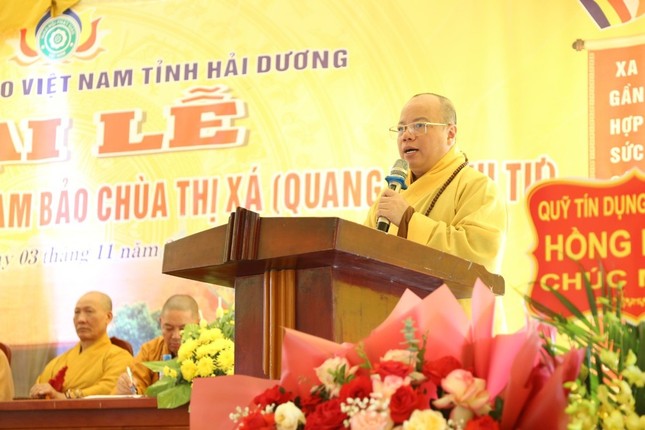 Thượng tọa Thích Thanh Cường ban đạo từ