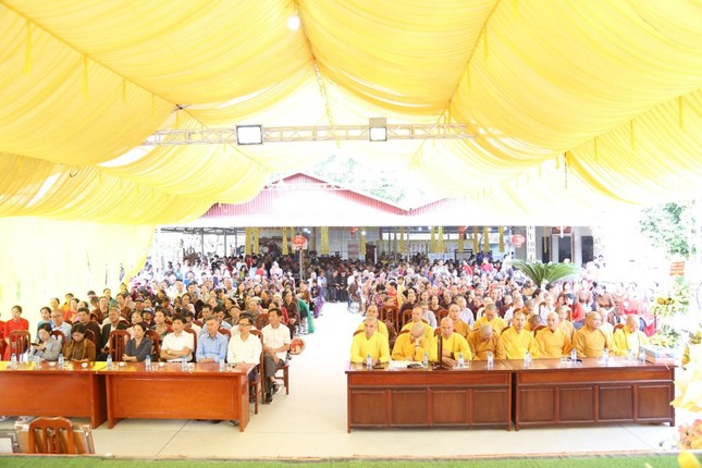 Chư Tăng Ni, Phật tử tham dự