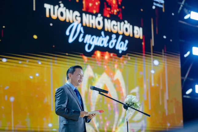 Phó Thủ tướng Trần Hồng Hà có lời tưởng niệm nạn nhân tử vong do tai nạn giao thông