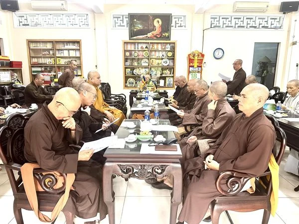 Ban Thường trực Ban Trị sự tỉnh Khánh Hòa họp thường kỳ tại chùa Long Sơn