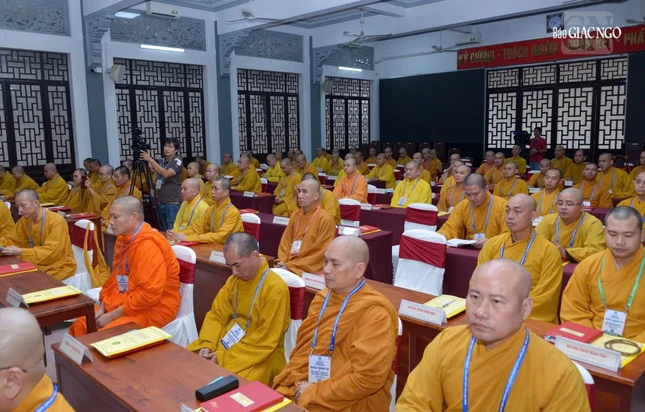 Đại diện Văn phòng Ban Trị sự 34 tỉnh thành phía Nam tham dự Đại diện Văn phòng Ban Trị sự 34 tỉnh thành phía Nam tham dự