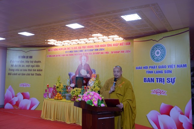 Thượng tọa Thích Quảng Minh cung tuyên tiểu sử Đức vua - Phật hoàng Trần Nhân Tông