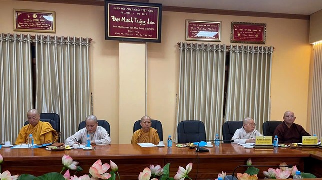 Chư chư tôn đức Tăng Ni tham dự