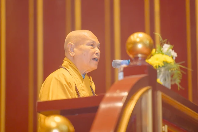 Trưởng lão Hòa thượng Thích Thiện Nhơn dâng lời tưởng niệm của T.Ư GHPGVN