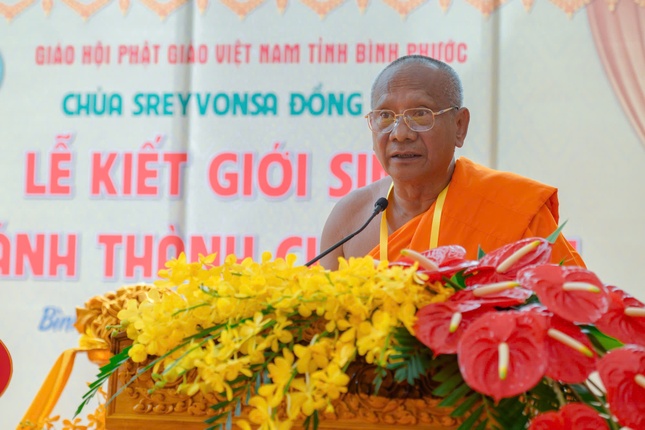 Hòa thượng Danh Lung phát biểu khai mạc